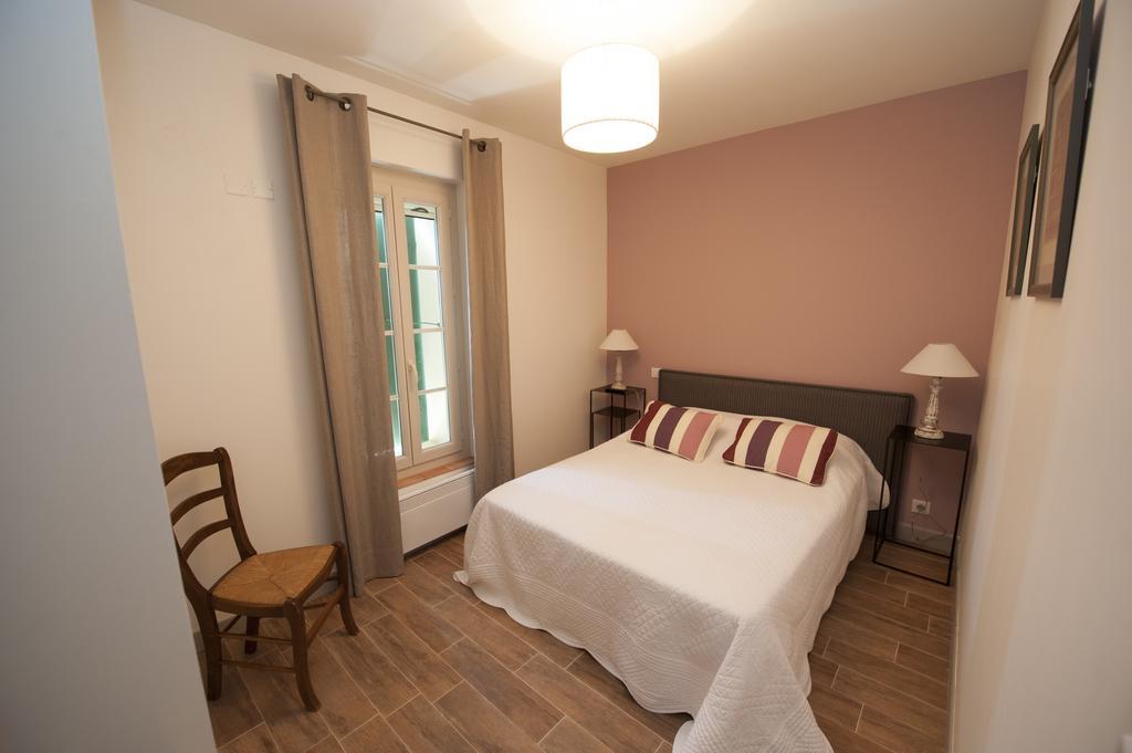 B&B Chateau Ciceron Ribaute Bilik gambar